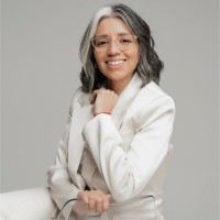 Elsa Bañuelos-Lindsay