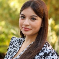 Stephanie Leon
