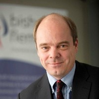 Andrew Browne