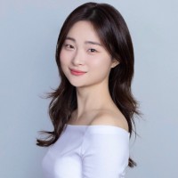 Lucy Kang