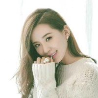 Winnie Lee
