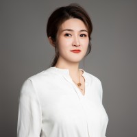 Elsa Wang