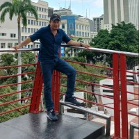 Rino Palacios