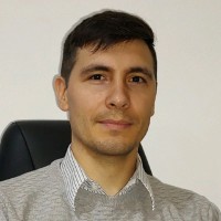 Alejandro J. Olmos