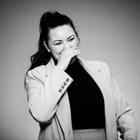 Samantha Droz