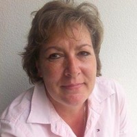 Claudia Weis
