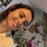Caroline Silveira Debenedetti