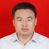杨怀伟