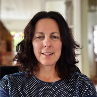 Suzanne Roberts