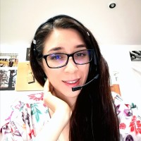 Violeta Larios Serrato