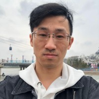 李志亮