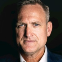 Kevin DeVries