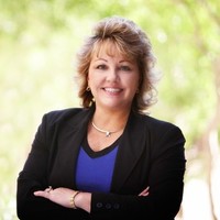 Cathy Valenzuela