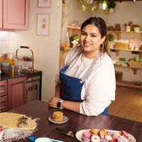 Pooja DhingraPooja Dhingra is an Influencer