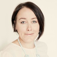 Angela Leslie