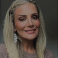 Suzanne Lawson