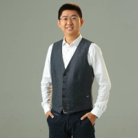 Junming Fan