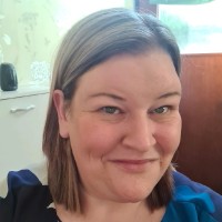 Louise Dewar