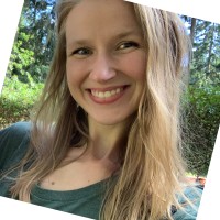 Kristen Christensen, Mba
