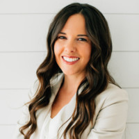 Megan Snarr