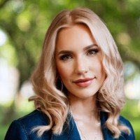 Hallie Hayes Howe
