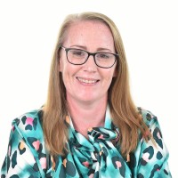 Della Elizabeth Robinson (Assoc Cipd)