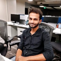 Dhinesh V