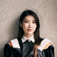 Yi (Fiona) Bai