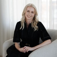 Camille DaveyCamille Davey is an Influencer