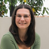 Dr Leanne Harper