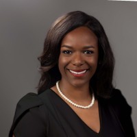 Veronica Tucker, Mba