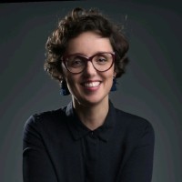 Sílvia de Araújo Carneiro