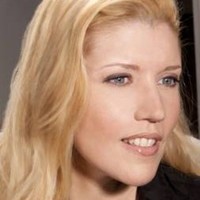 Chanda Lee