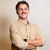 Lucas Tavares