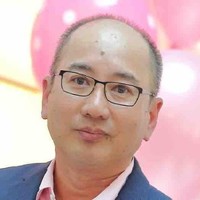 Christopher G Tan