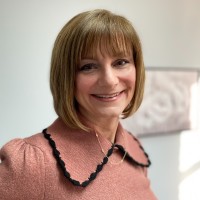 Julie Ryan