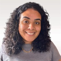Naira Corrêa