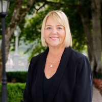 Kathy LeVee