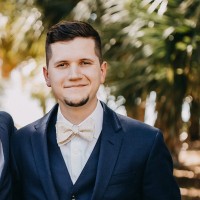 Zachary White