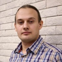 Антон Мирошниченко