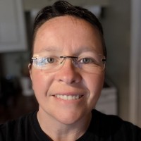 Toni Vaughn