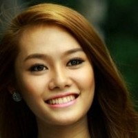 Samantha Lee