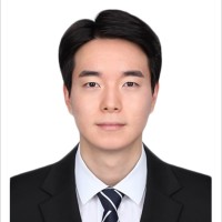 이현우