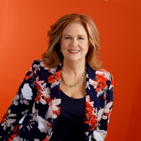 V Eileen Stuhr