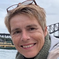 Madeleine Bunders