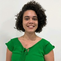 Symone Falcão