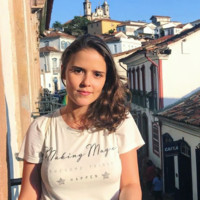 Lívia Teixeira