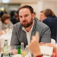 Bernhard Steiner