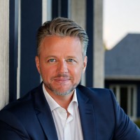 Bryan Peterson