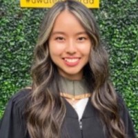 Vivie Tran